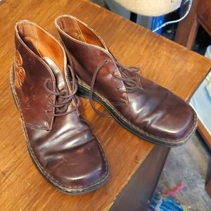 Brown ankle boots